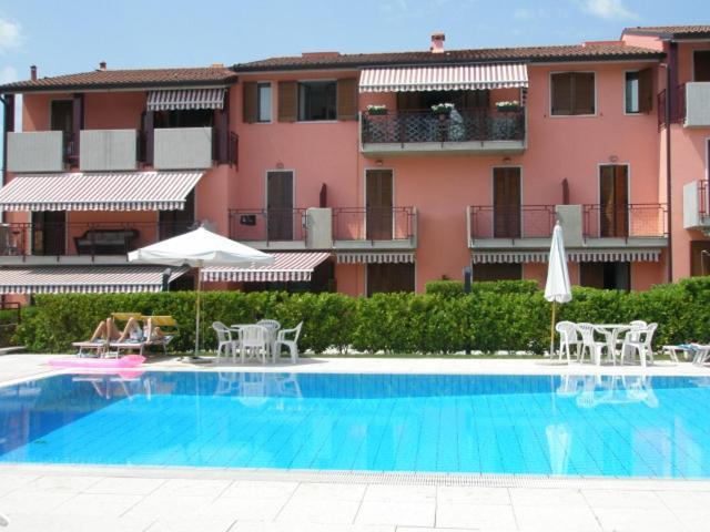 Apartment Mavi Bardolino Luaran gambar