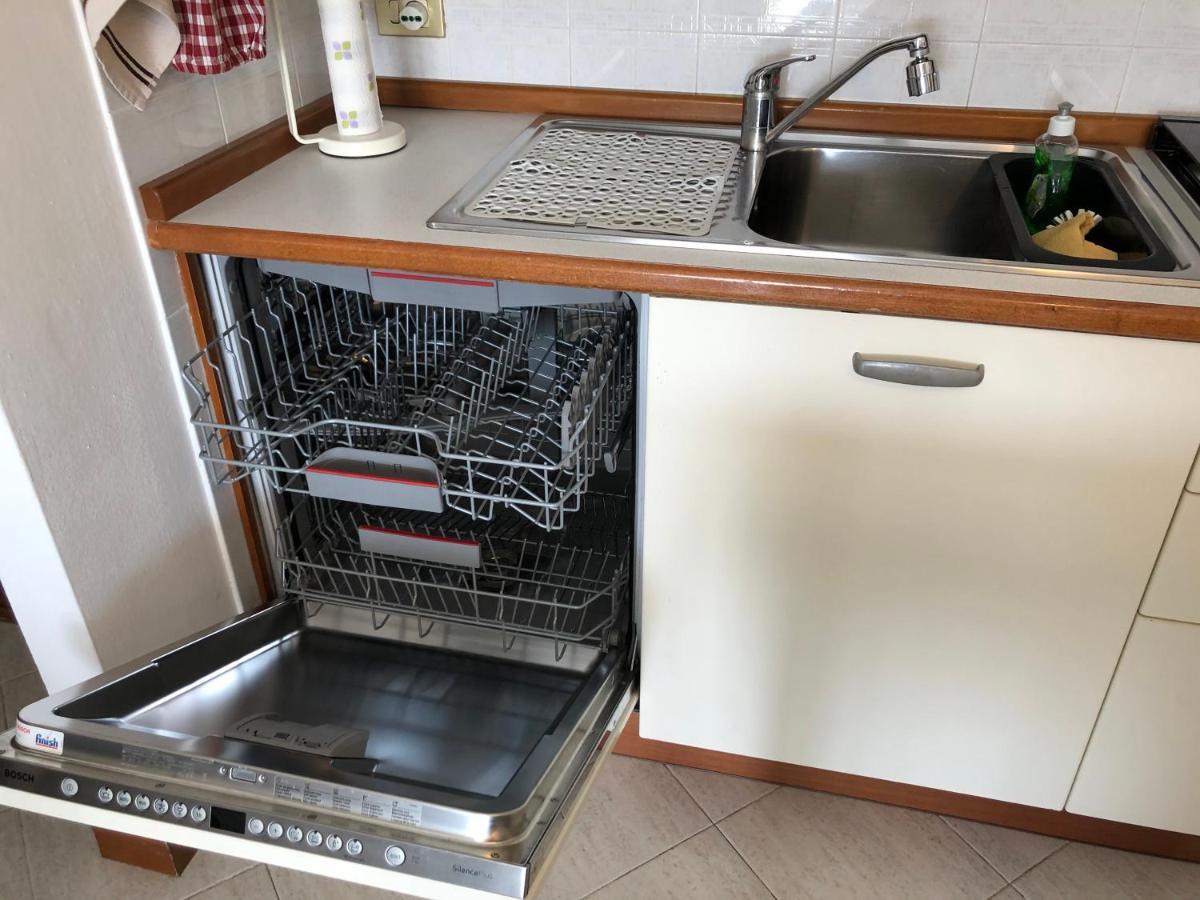 Apartment Mavi Bardolino Luaran gambar