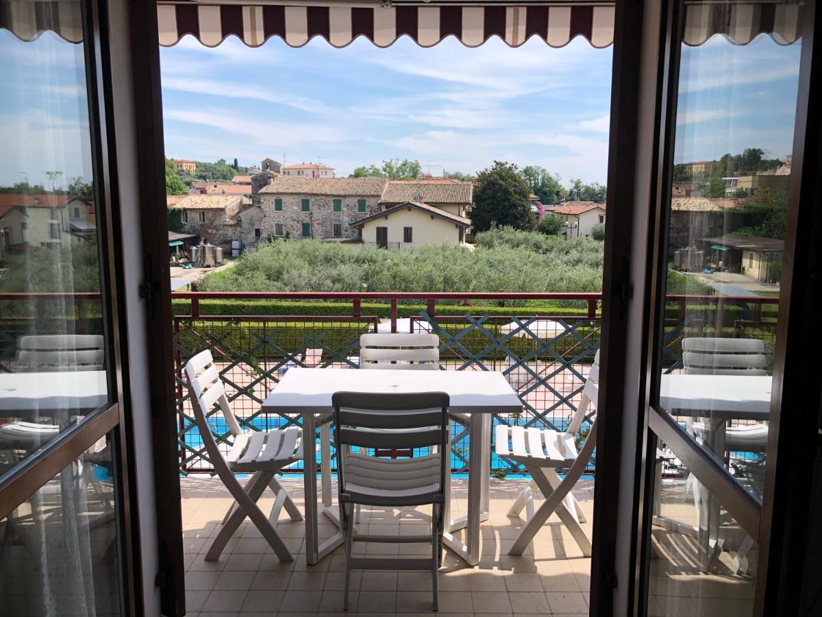 Apartment Mavi Bardolino Luaran gambar