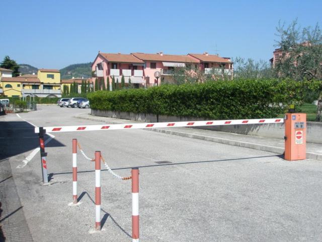 Apartment Mavi Bardolino Luaran gambar