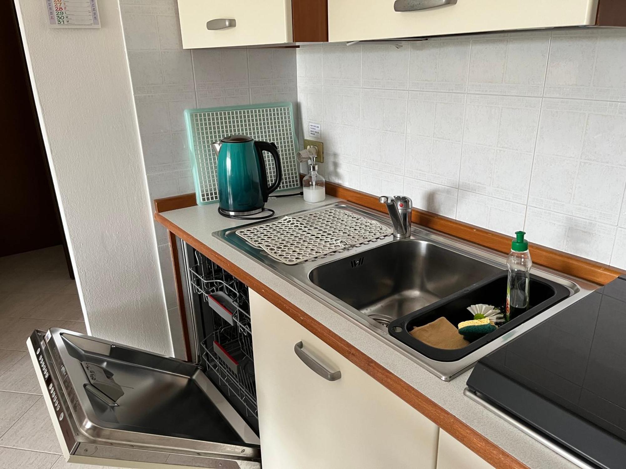 Apartment Mavi Bardolino Luaran gambar